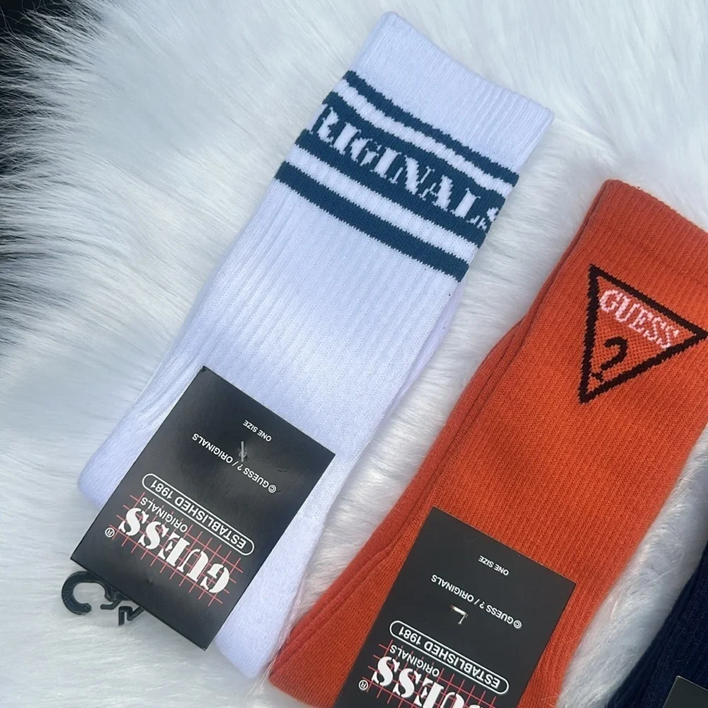 New GUESS ORIGINALS ONE SIZE SOCKS